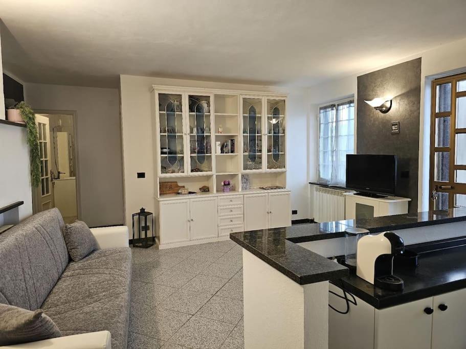 La Casa Della Lavanda Borgo Adorno Esterno foto