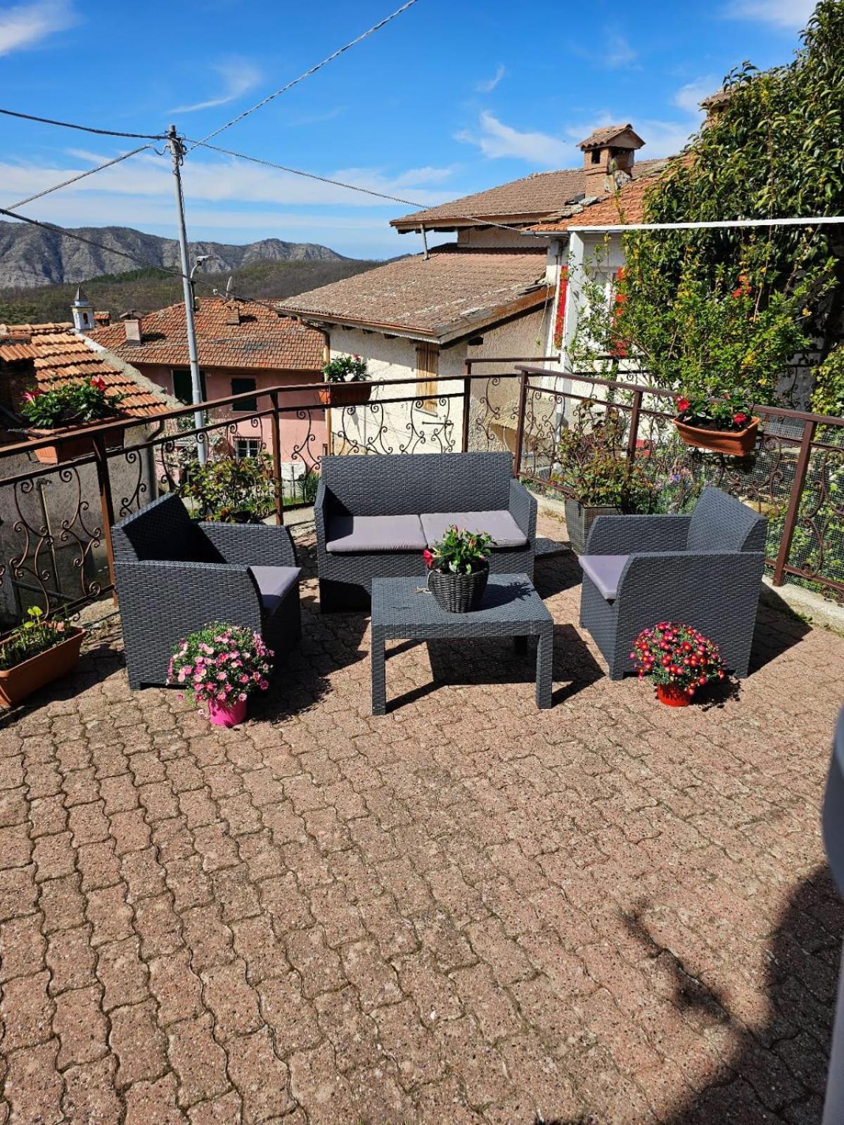 La Casa Della Lavanda Borgo Adorno Esterno foto