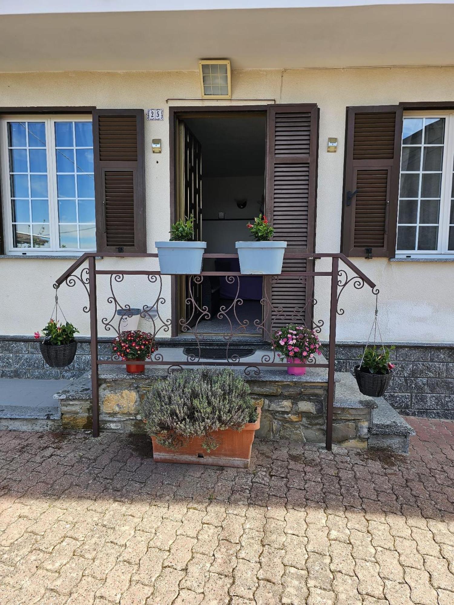 La Casa Della Lavanda Borgo Adorno Esterno foto